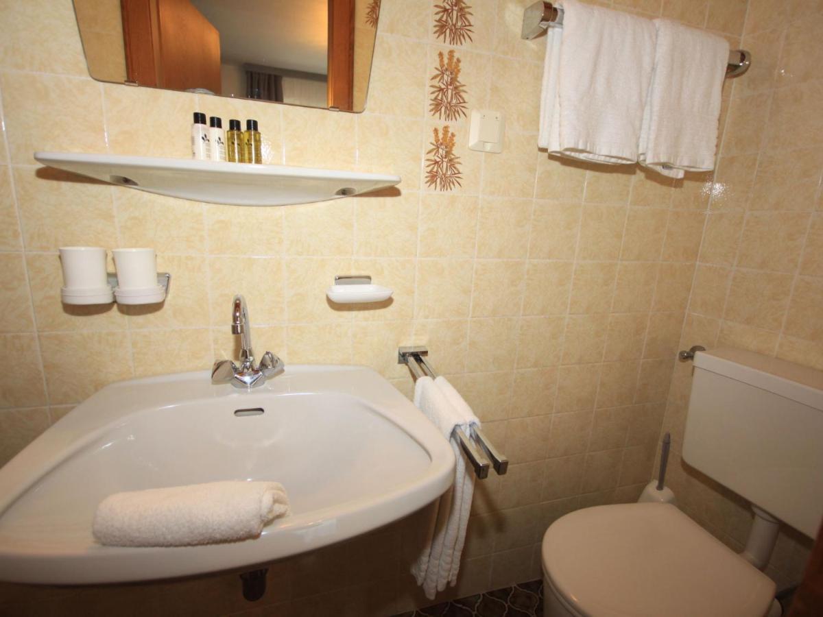Holiday Home Chalet Alpin By Interhome คาพรูน ภายนอก รูปภาพ